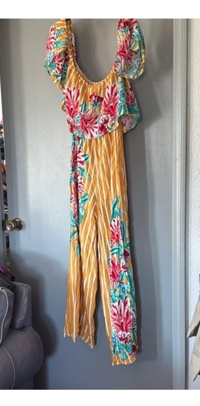 Flying Tomato Off the Shoulder Short Sleeve Gold Floral One Piece Jumpsuit sz S